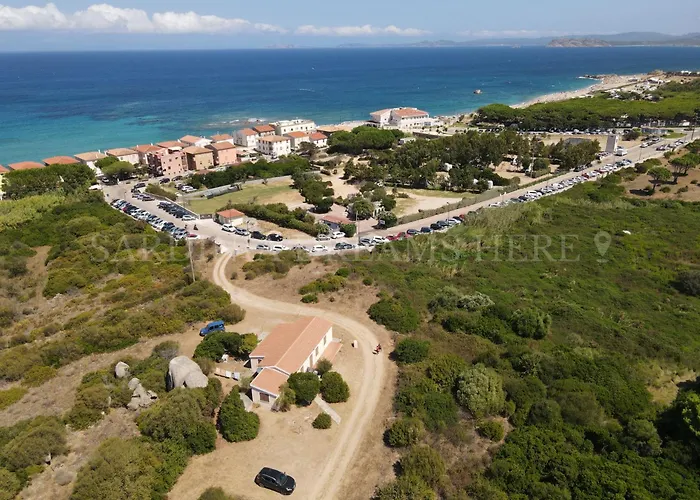 Fantasia A 100 M Dalla Сasa de vacaciones Vignola Mare